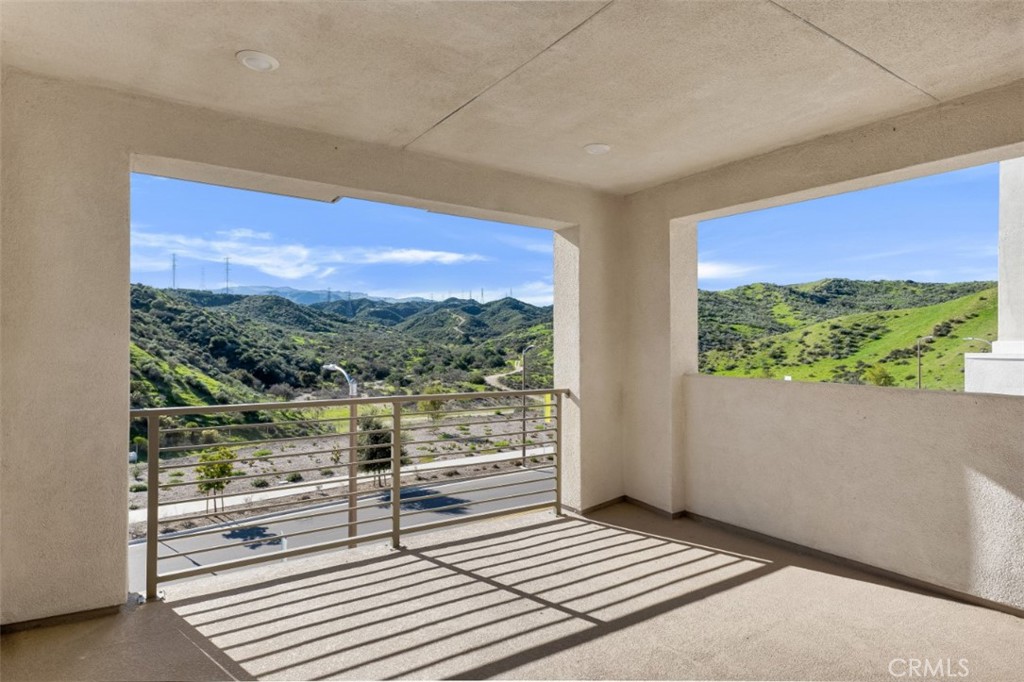 Peak (PEAK5P) - Residential Lease