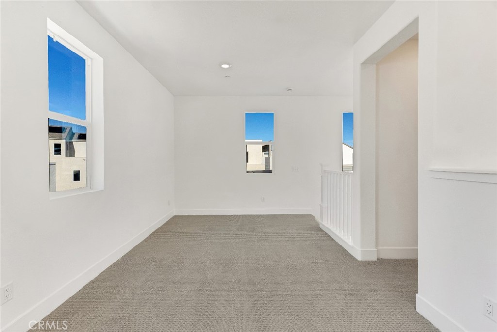 Peak (PEAK5P) - Residential Lease