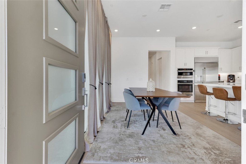 Peak (PEAK5P) - Residential Lease