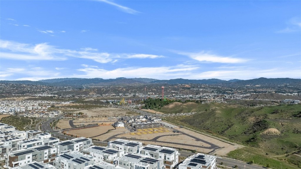 Peak (PEAK5P) - Residential Lease