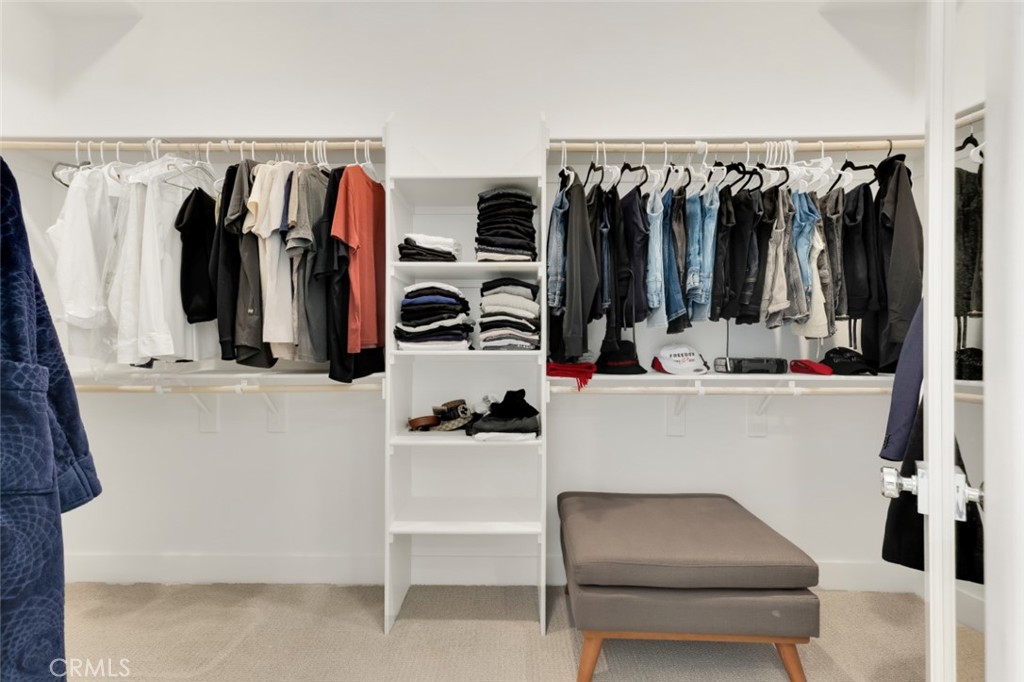 Peak (PEAK5P) - Residential Lease