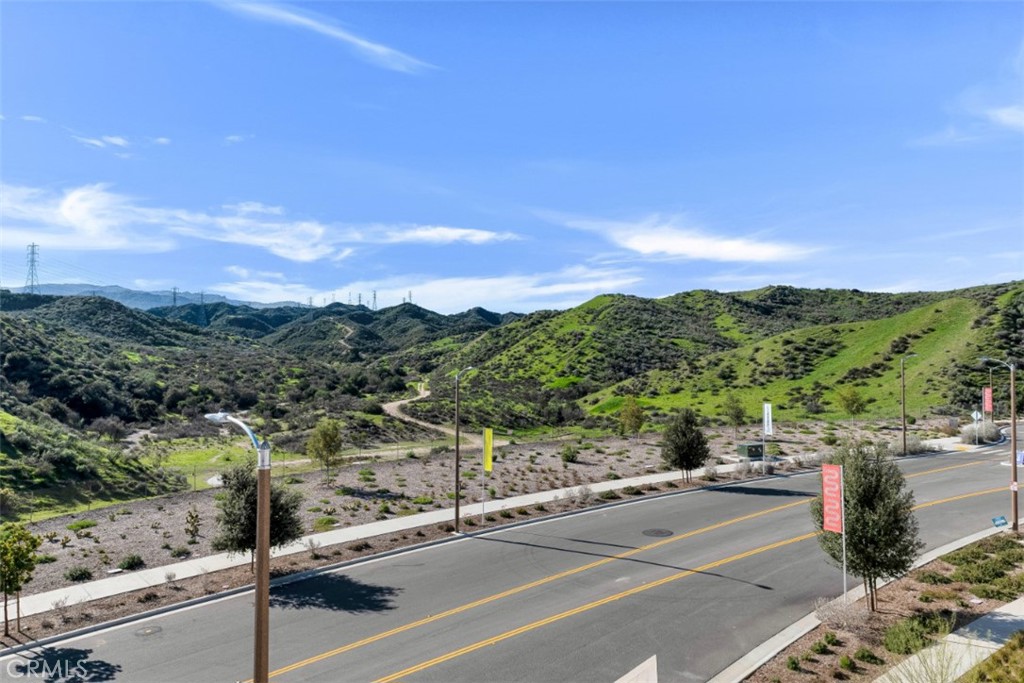 Peak (PEAK5P) - Residential Lease