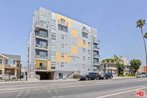 Photo of 155 S Oxford Avenue #404, Los Angeles, CA 90004 (MLS # 26670861)