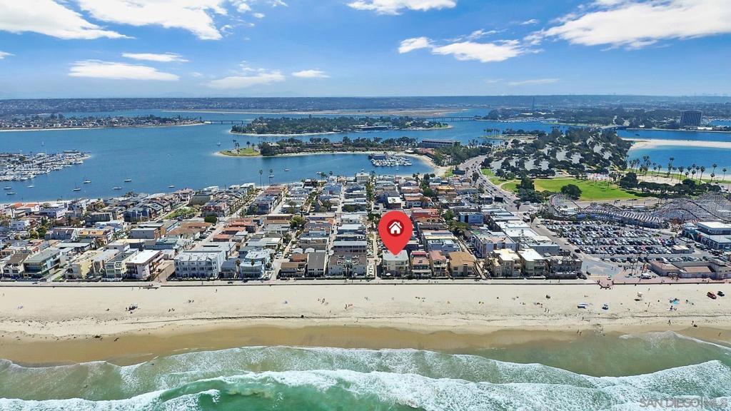 3243 Ocean Front Walk 1