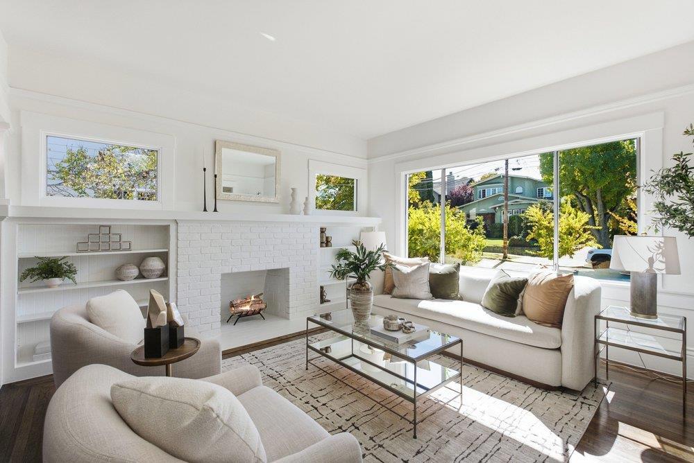 732 Farringdon Lane