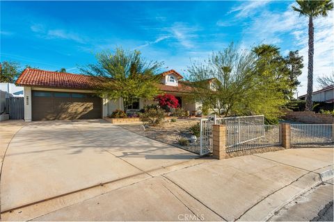 Photo of 1116 W Craig St, Rialto, CA 92377 (MLS # PW26047667)