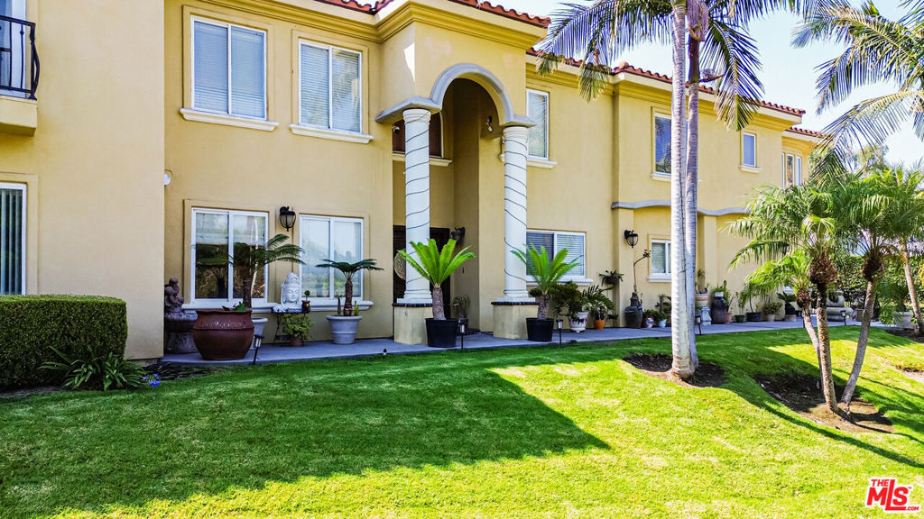 19002 E Smiley Drive