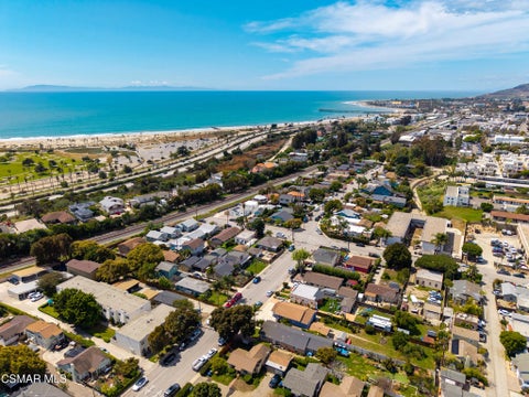Photo of 1813 E Ocean Avenue, Ventura, CA 93001 (MLS # 226004590)