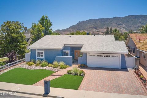 Photo of 30326 Eaglebrook Drive, Agoura Hills, CA 91301 (MLS # 226003304)