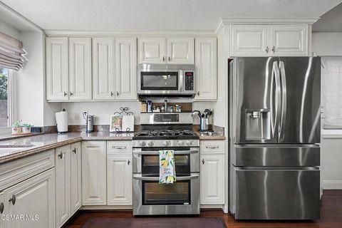 Tiny photo for 30326 Eaglebrook Drive, Agoura Hills, CA 91301 (MLS # 226003304)