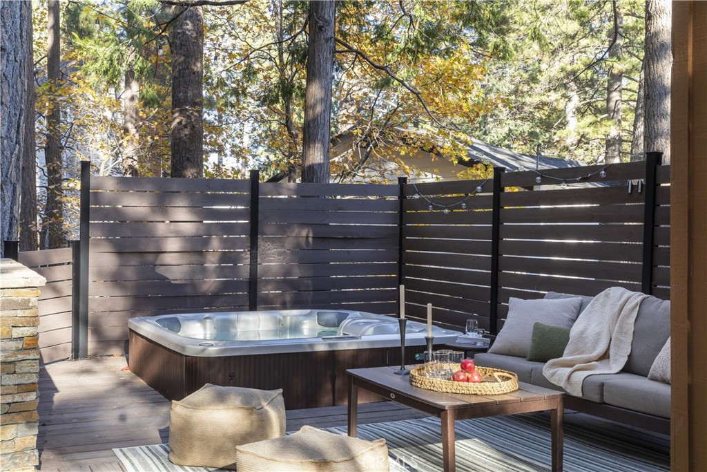 Arrowhead Woods (AWHW) - Residential