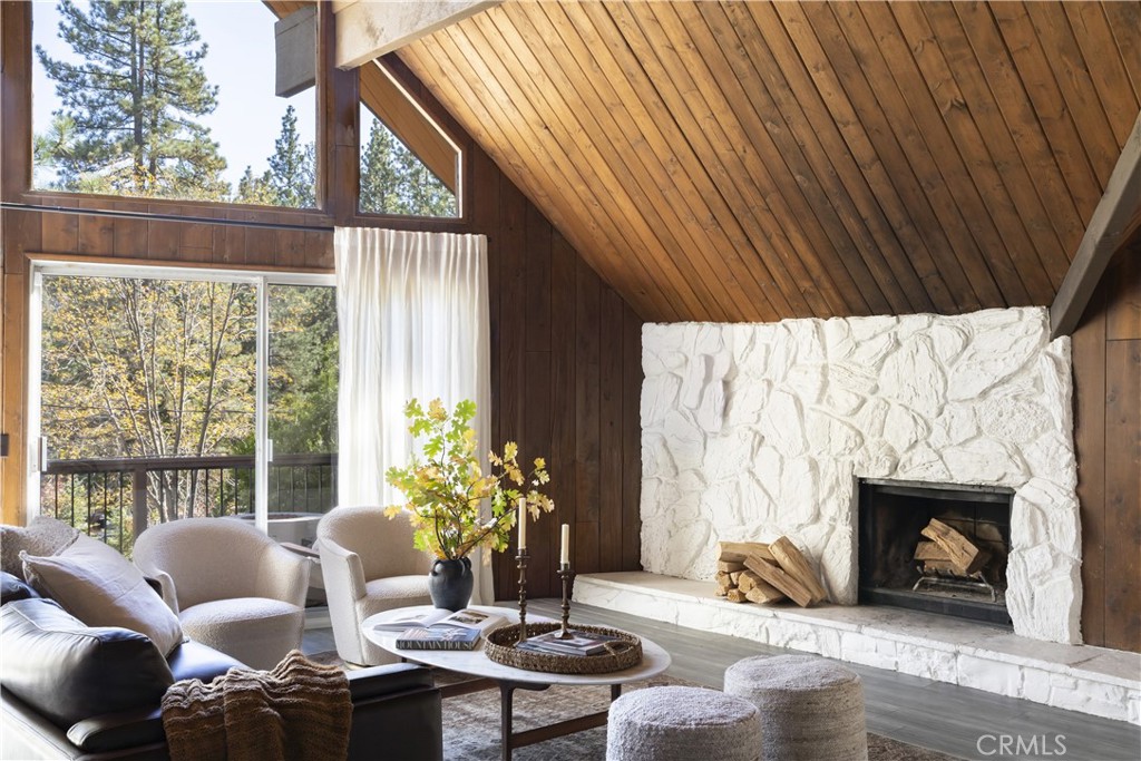 Arrowhead Woods (AWHW) - Residential