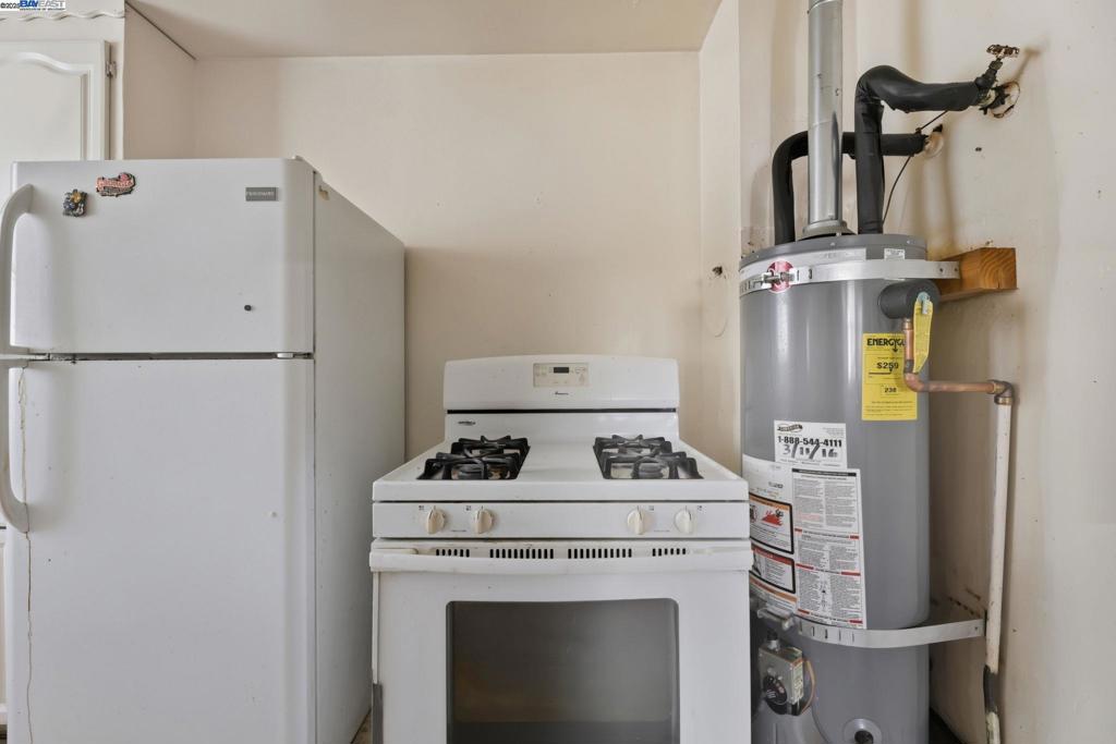 ELMHURST - Residential