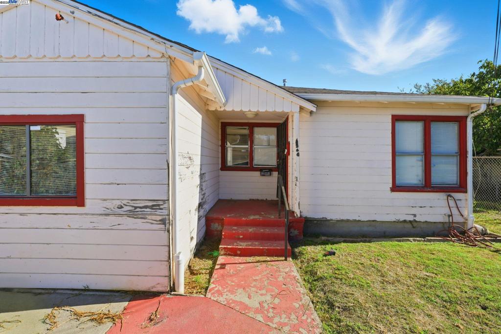 ELMHURST - Residential