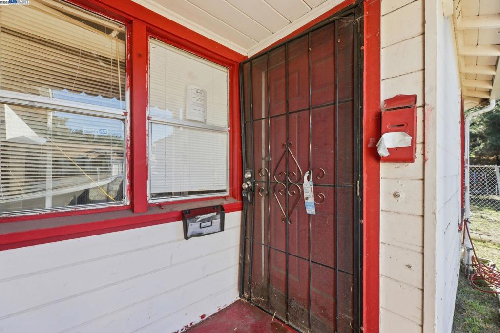 ELMHURST - Residential