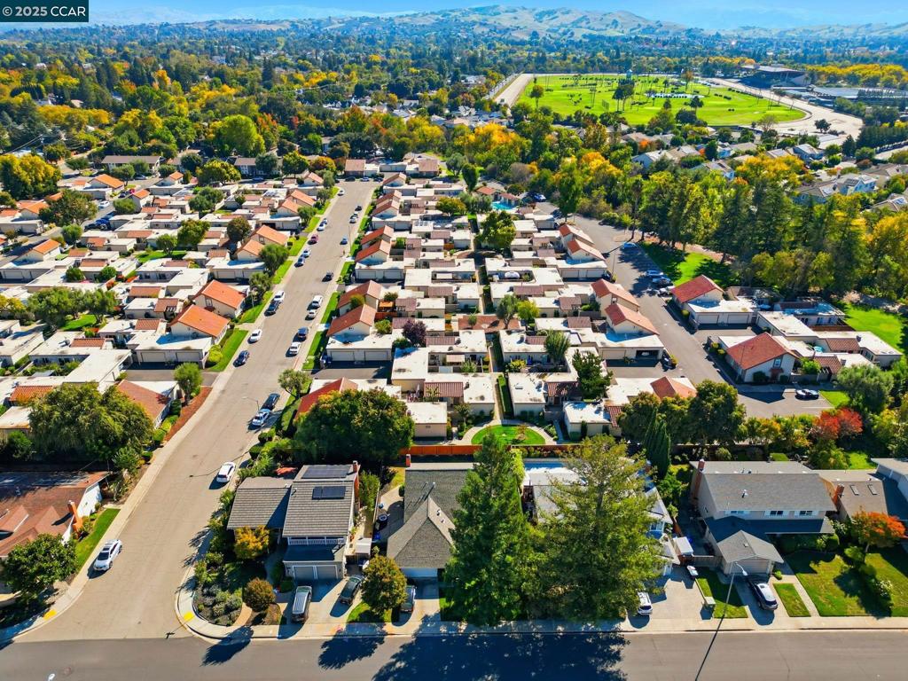 PARK VILLAS - Residential