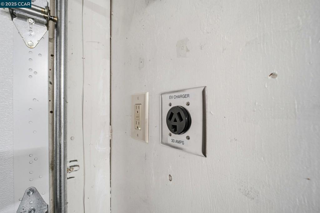 PARK VILLAS - Residential