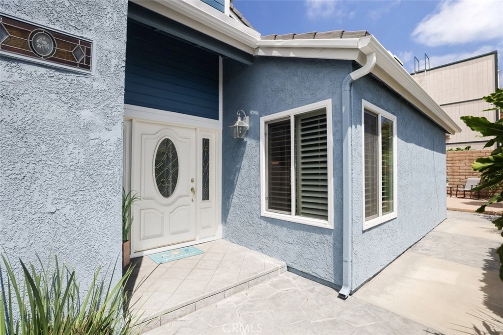 811 Oceanhill Drive