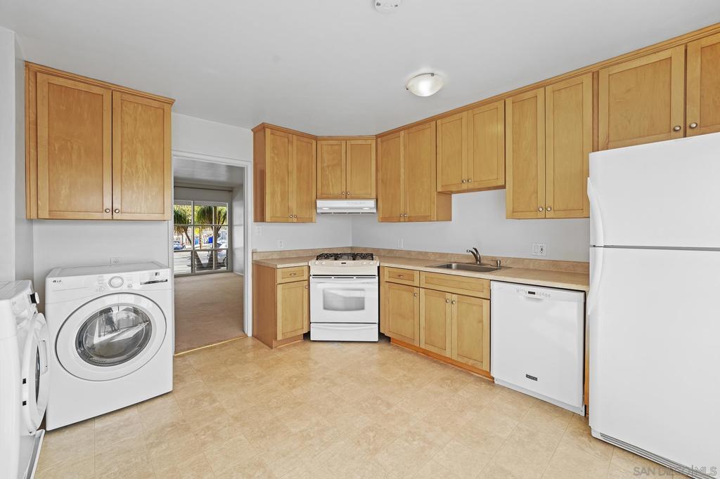 Bay Park - Residential Lease