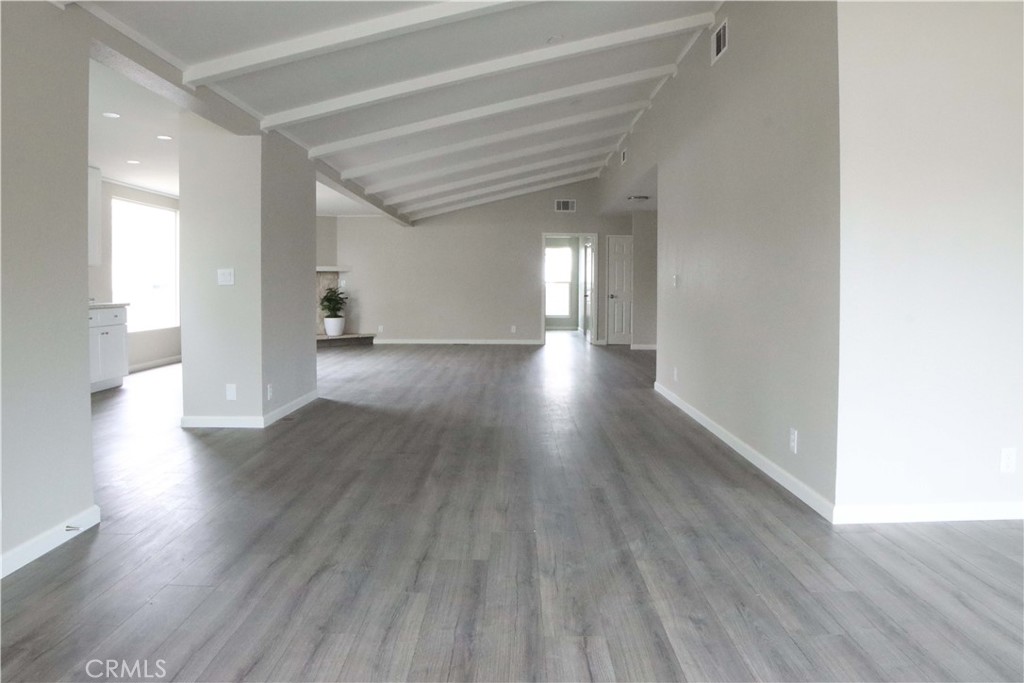 10961 Desert Lawn 63