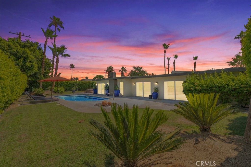 385 N Juanita Drive