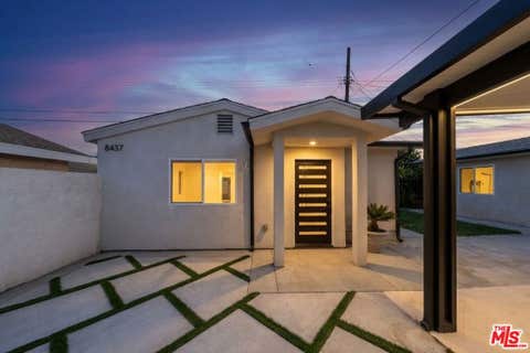 Photo of 8437 Wakefield Avenue, Panorama City, CA 91402 (MLS # 26892199)