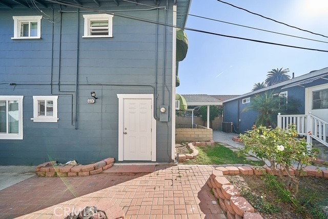 4117 E Theresa Street