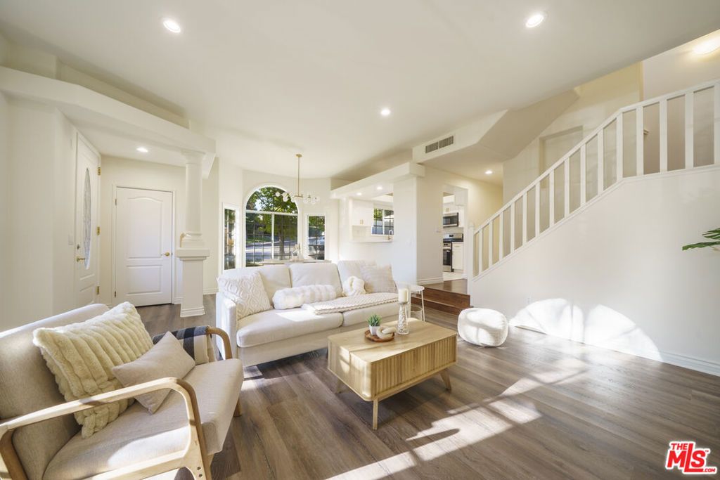 Photo of 4520 Pennsylvania Avenue #119, La Crescenta, CA 91214 (MLS # 25618099)