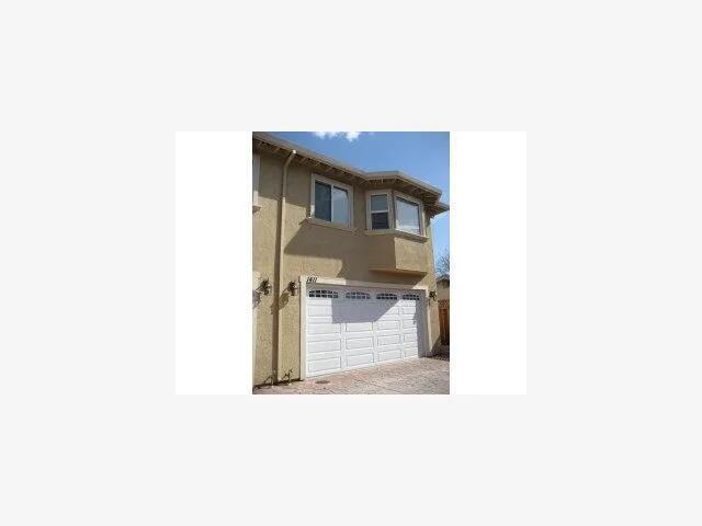 1411 Serena Court 1411