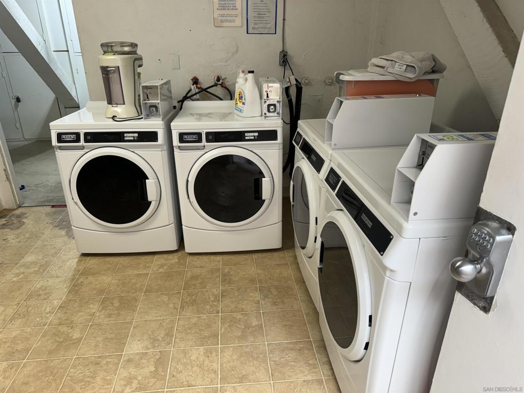 La Jolla - Residential Lease