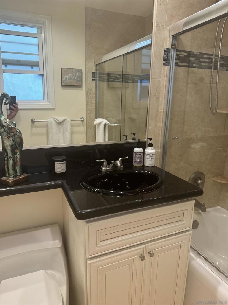 La Jolla - Residential Lease