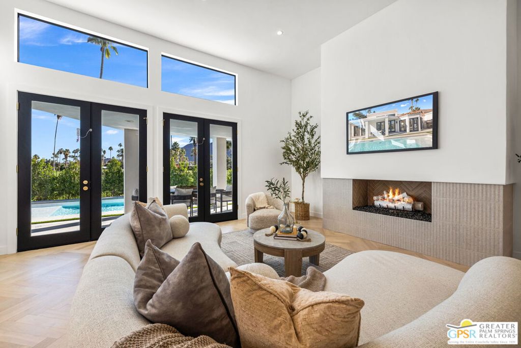 Indian Canyons - Residential