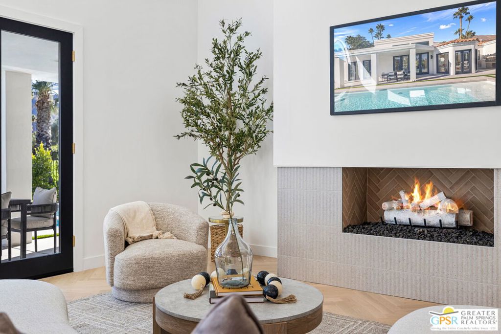 Indian Canyons - Residential