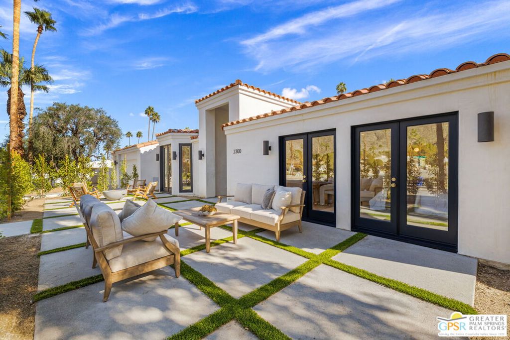 Indian Canyons - Residential