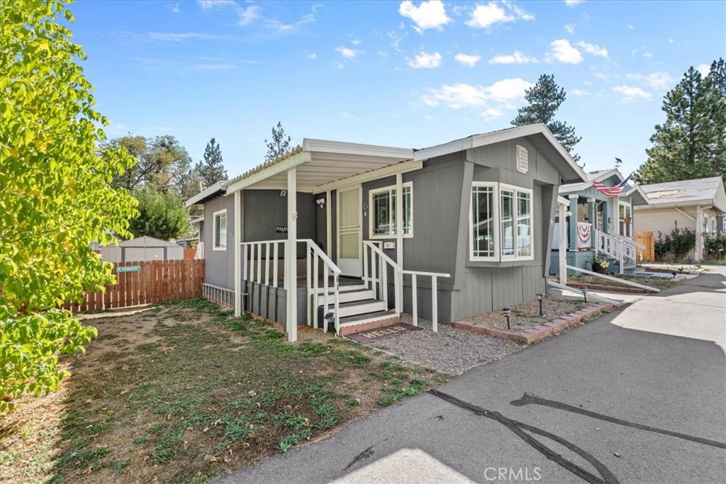22899 Byron Road