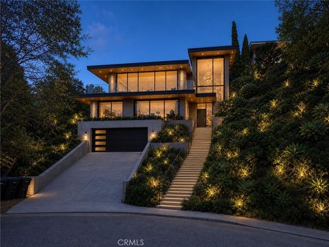 Photo of 0 SINCLAIR Avenue, Glendale, CA 91205 (MLS # GD26013537)