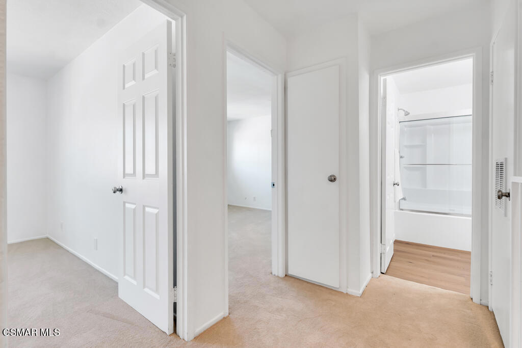 Meadowbrooks-222 - 1001592 - Residential