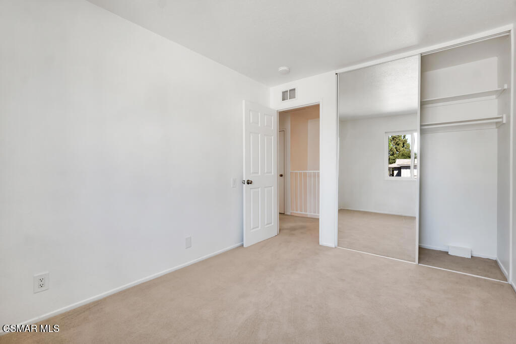 Meadowbrooks-222 - 1001592 - Residential