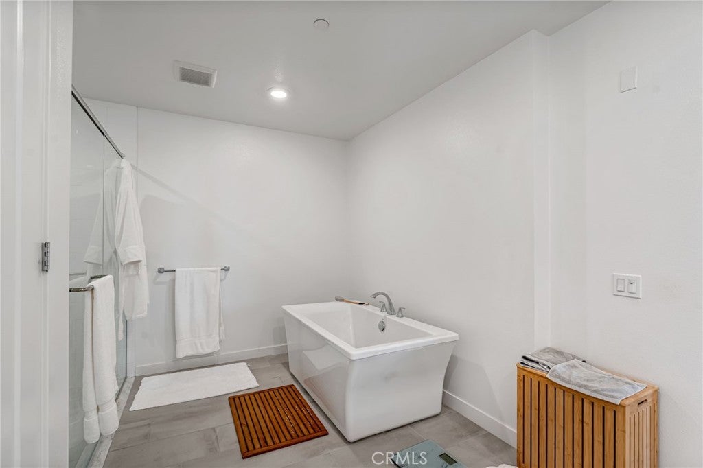 4600 Rivington, Irvine CA 92612 - Photo 15