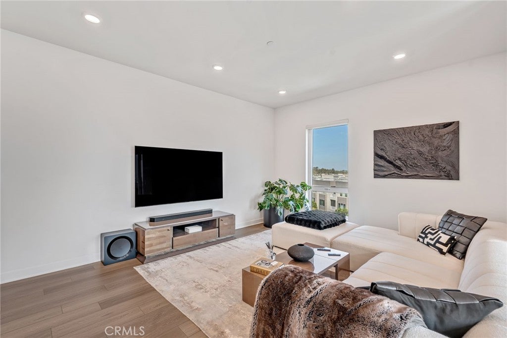 4600 Rivington, Irvine CA 92612 - Photo 8