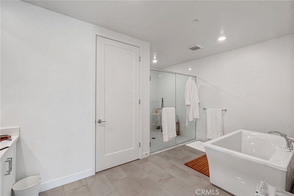 4600 Rivington, Irvine CA 92612 - Photo 14