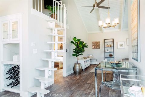 Photo of 1/2 HELIOTROPE Avenue, Corona Del Mar, CA 92625 (MLS # LG26097439)