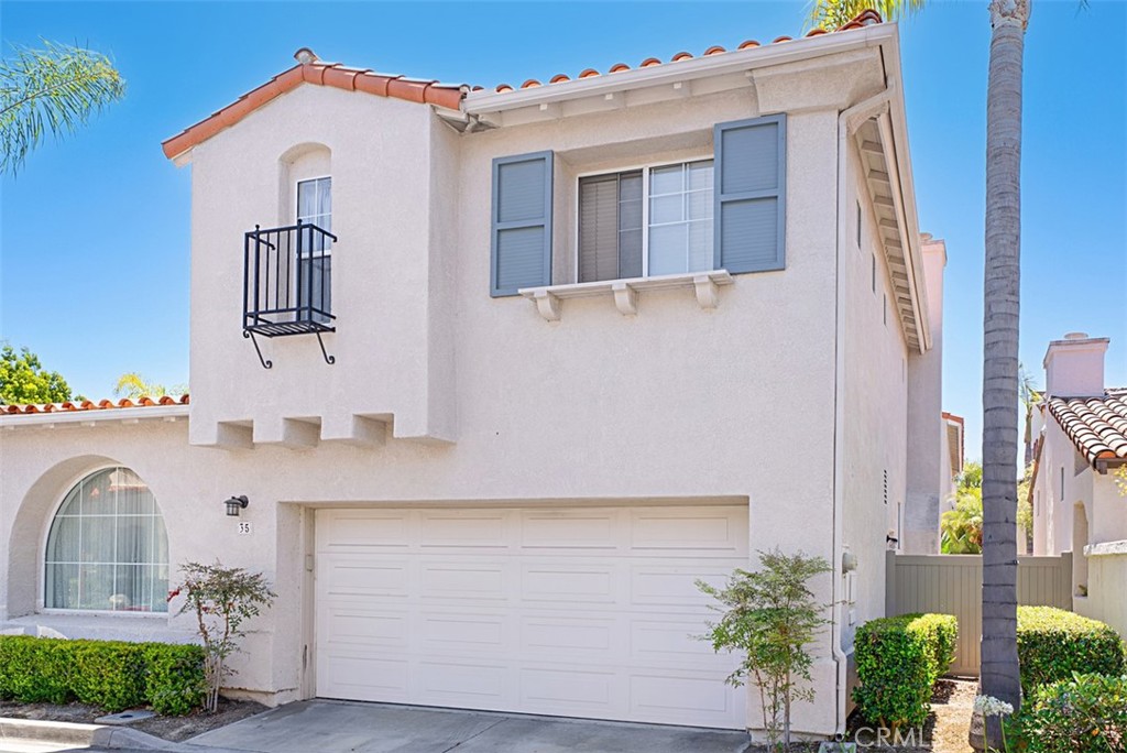 35 Colony Way