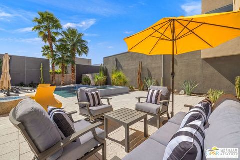 Photo of 1065 Dane Drive, Palm Springs, CA 92262 (MLS # 25618243PS)