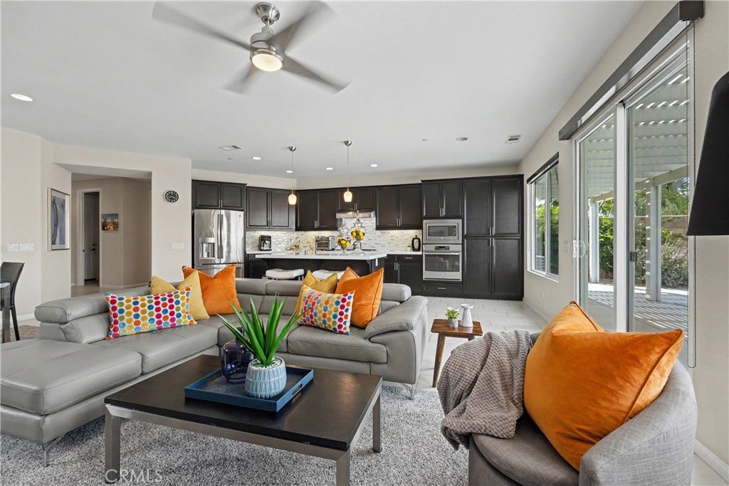 1232 Oro Ridge