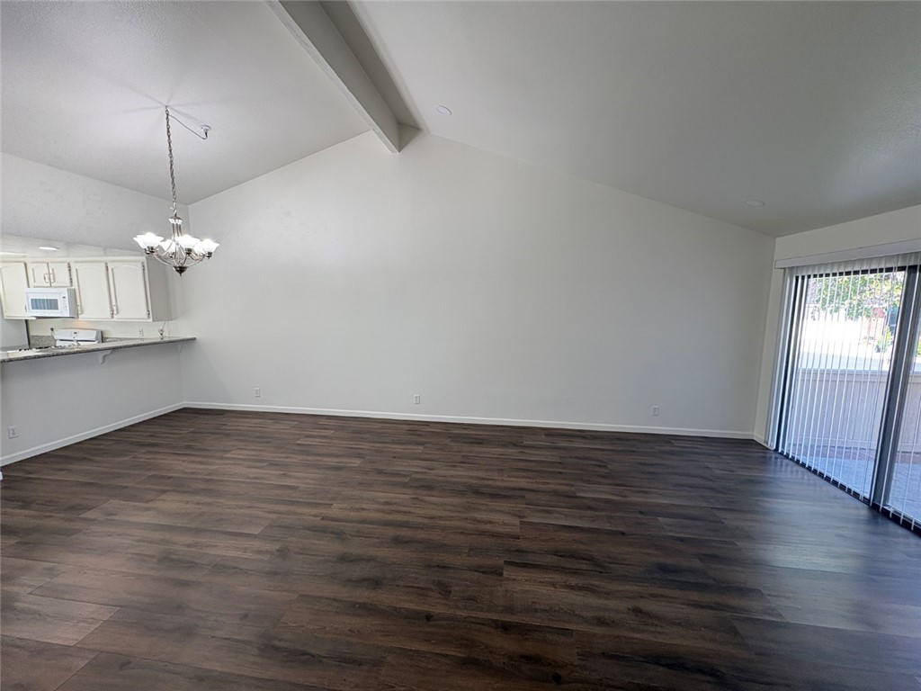 Townhomes (TH) - Residential Lease