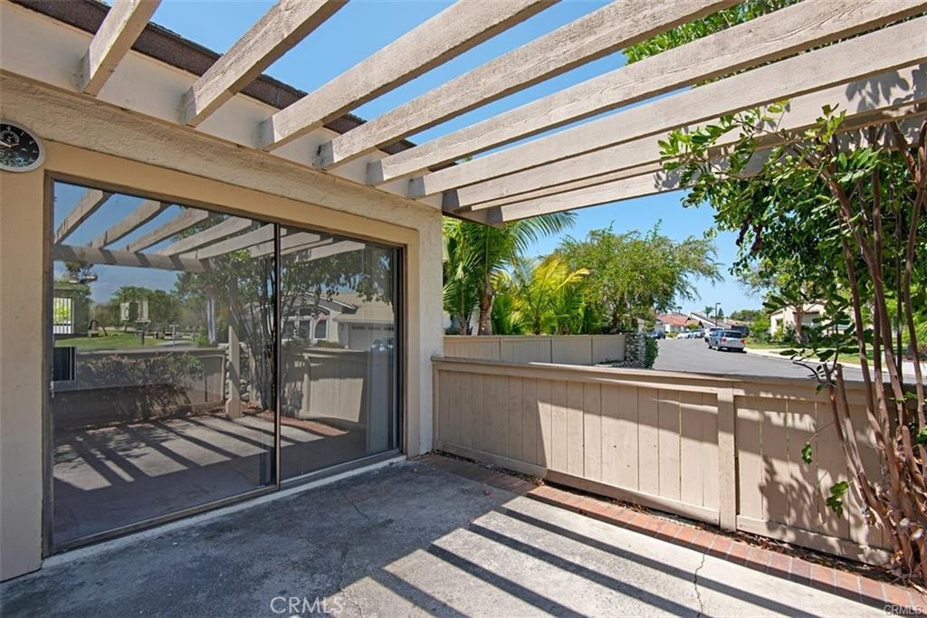 Townhomes (TH) - Residential Lease