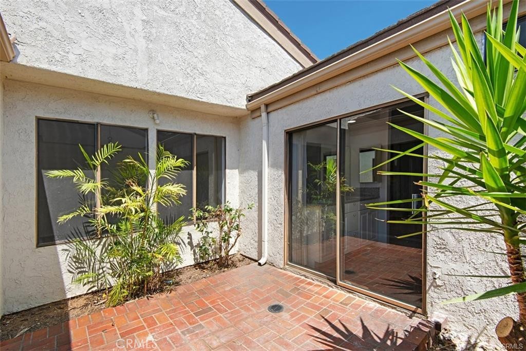 Townhomes (TH) - Residential Lease