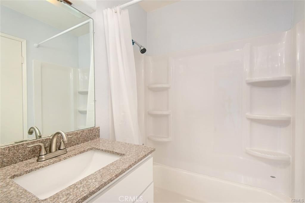 Townhomes (TH) - Residential Lease