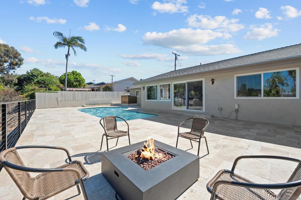 Del Cerro - Residential